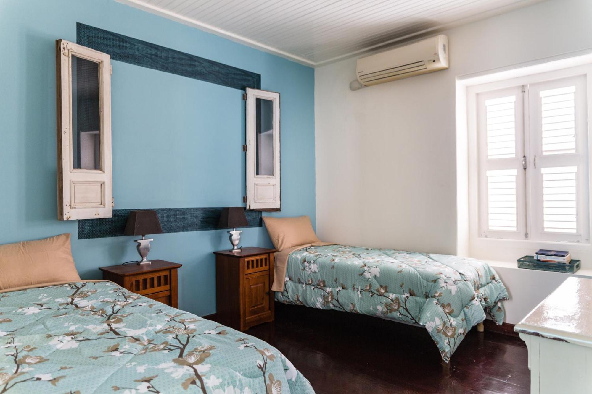 Bario Hotel Willemstad Habitación foto